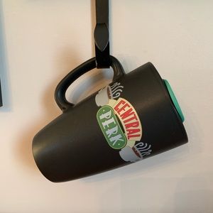 F•R•I•E•N•D•S Central Perk ☕️ travel mug